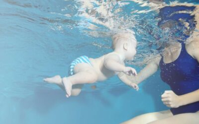 Corsi gestanti in piscina e acquaticità neonatale a Faenza: ripartono i corsi di PhysioMedica